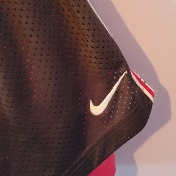 Nike pro pink and black shorts - Picture 6 of 10